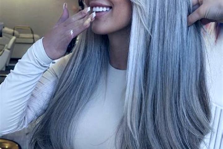 Ariana, 34, a blonde grey-eyed caucasian companion based in El Penon. Offering Party Girl, Domination, Dinner Date. Available for incall and outcall, overnig...