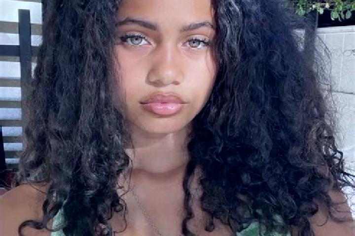 Ariana, 34, a chestnut green-eyed mixed companion based in Schonsee. Offering CIM, OWO, GFE, Domination. Available for incall and outcall, day and evening da...