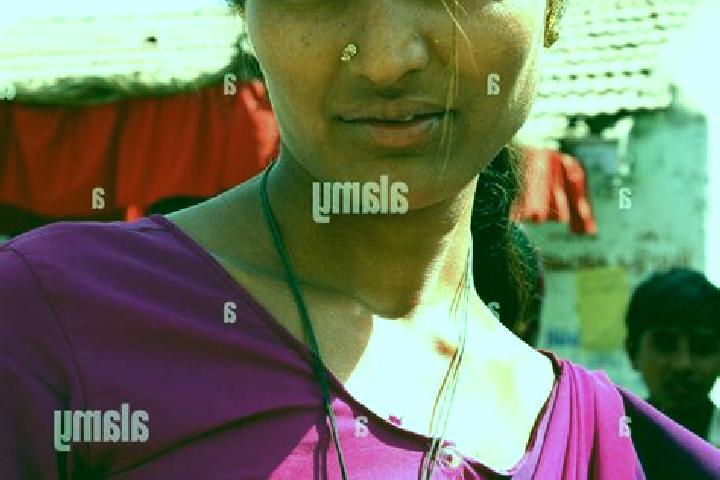 Ariana, 34, a red blue-eyed indian companion based in Mananbri. Offering Couples, OWO, Travel Companion, Girlfriend Experience. Available for incall and outc...