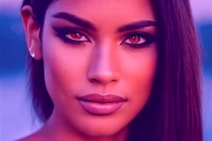 Ariana, 34, a red hazel-eyed latina companion based in Colayrac-Saint-Cirq. Offering Overnight, Striptease, Couples, CIM, GFE. Available for incall and outca...