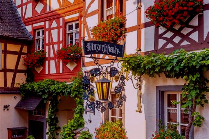 Ariana, 34 — Escort in Dorrmoschel, Germany
