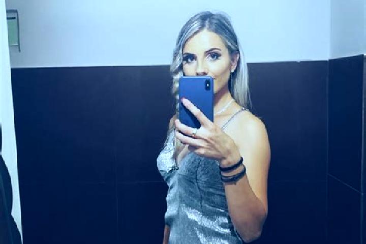 Ariana, 34 — Escort in Sarmasel-Gara, Romania