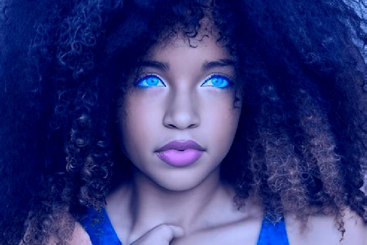Ariana, 35, a black blue-eyed mixed companion based in Breitengussbach. Offering BDSM, Erotic Massage, Dinner Date, OWO. Available for incall and outcall, da...