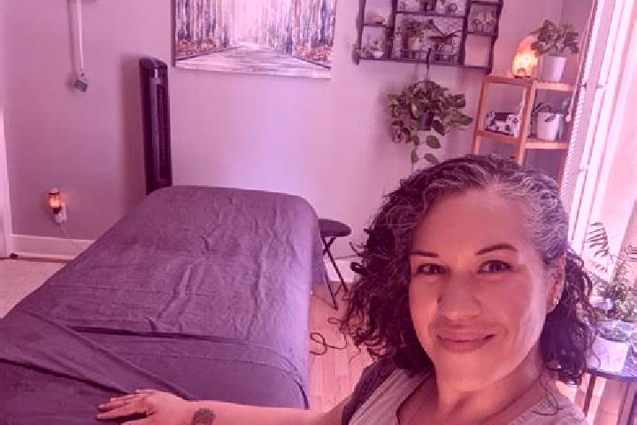Ariana, 35, a black brown-eyed ebony companion based in La Riviere-Saint-Sauveur. Offering GFE, Girlfriend Experience, Travel Companion, Massage. Available f...
