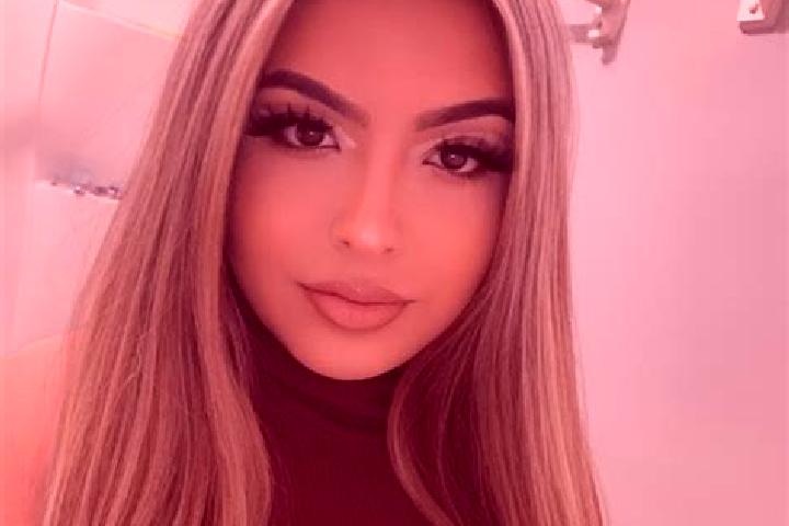 Ariana, 35, a blonde brown-eyed latina companion based in Alhambra. Offering Massage, Fetish, Deep French Kissing, Roleplay. Available for incall and outcall...