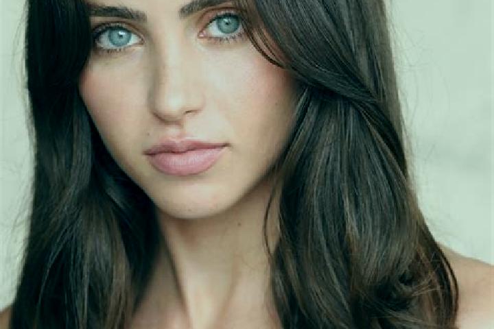 Ariana, 35, a brunette grey-eyed caribbean companion based in Pullo. Offering Prostate Massage, Couples, Domination, 69. Available for incall and outcall, da...