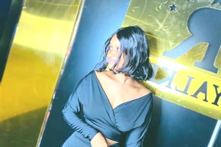 Ariana, 35 — Escort in Didia, Ivory Coast