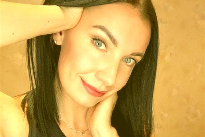 Ariana, 35 — Escort in Novokuybyshevsk, Russia