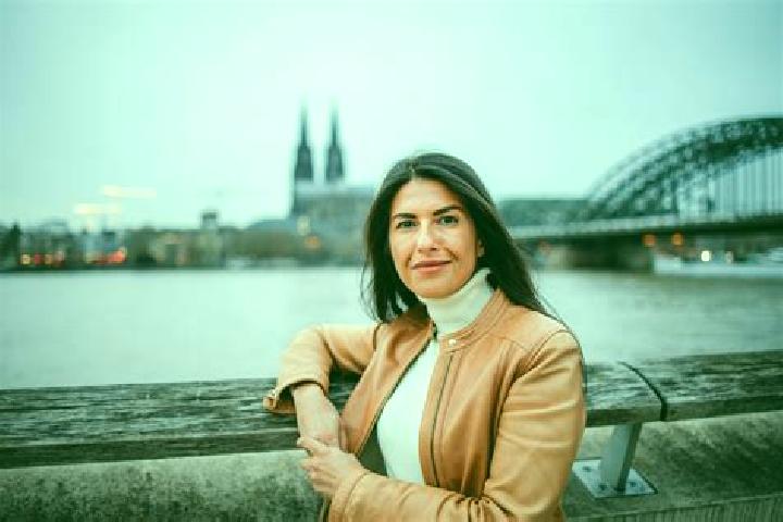 Ariana, 35 — Escort in Opladen, Germany