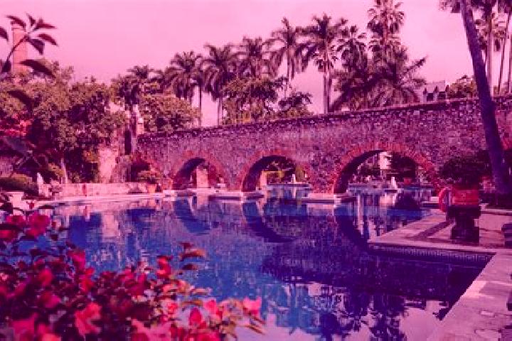 Ariana, 35 — Escort in San Jose Acoculco, Mexico