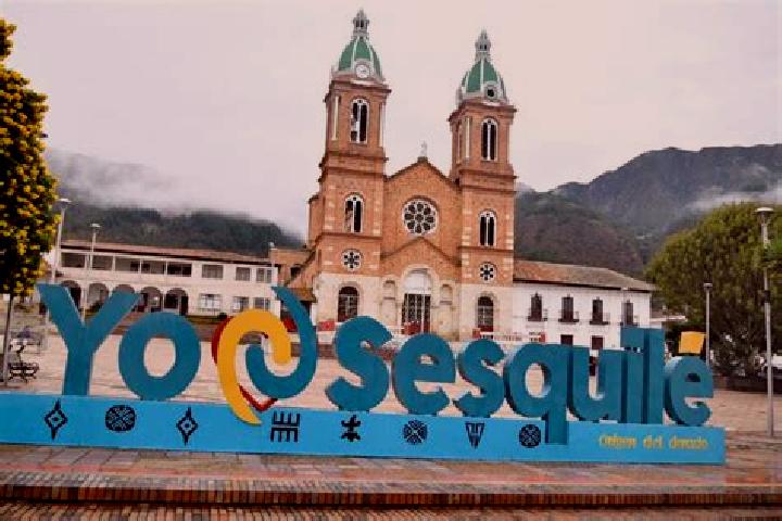 Ariana, 35 — Escort in Sesquile, Colombia