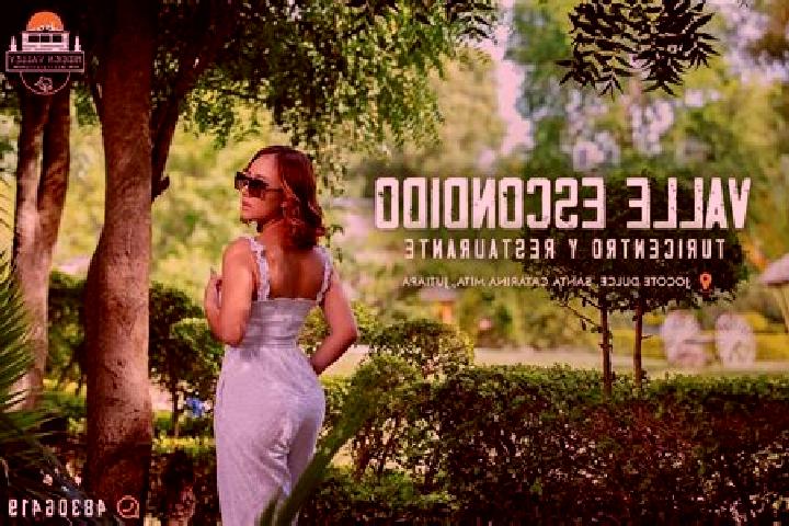 Ariana, 35 — Escort in Valle Escondido, Mexico