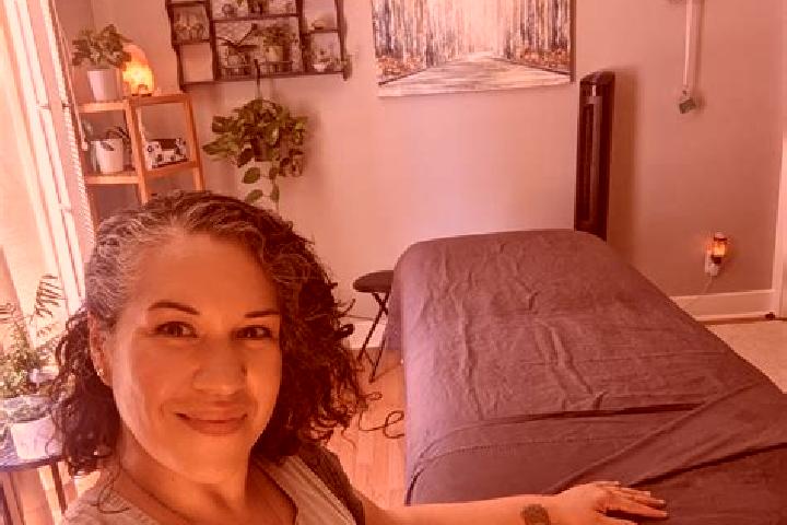 Ariana, 36, a black grey-eyed mediterranean companion based in Lockyer Waters. Offering Duos, Massage, A-Level. Available for incall and outcall, overnight b...