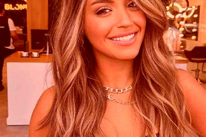 Ariana, 36, a dark blonde brown-eyed mediterranean companion based in Nicseni. Offering Striptease, Travel Companion, Dinner Date, Party Girl, Roleplay. Avai...