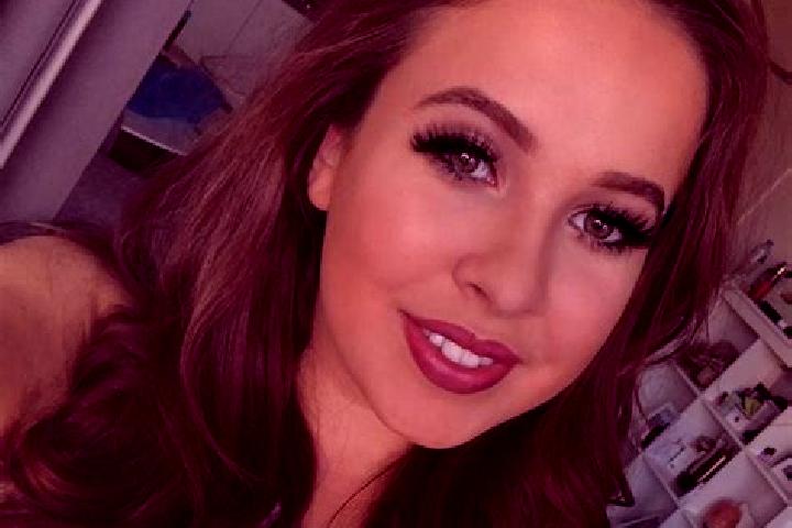 Ariana, 37, a auburn green-eyed caribbean companion based in Sao Jose do Cedro. Offering Party Girl, Domination, A-Level, Roleplay. Available for incall and ...