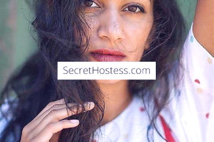 Ariana, 37, a black brown-eyed indian companion based in Paradiso degli Aranci. Offering Girlfriend Experience, Party Girl, Fetish, Prostate Massage. Availab...