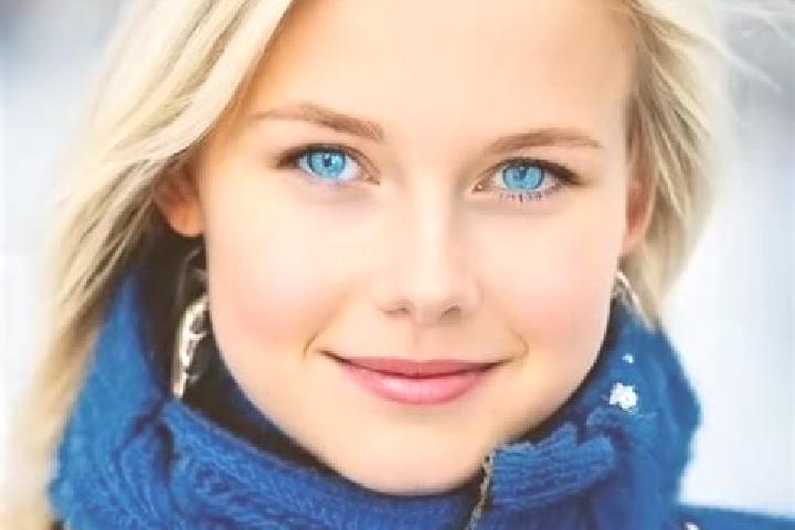 Ariana, 37, a blonde blue-eyed slavic companion based in Bukomansimbi. Offering Duos, Prostate Massage, BDSM, Girlfriend Experience, 69. Available for incall...
