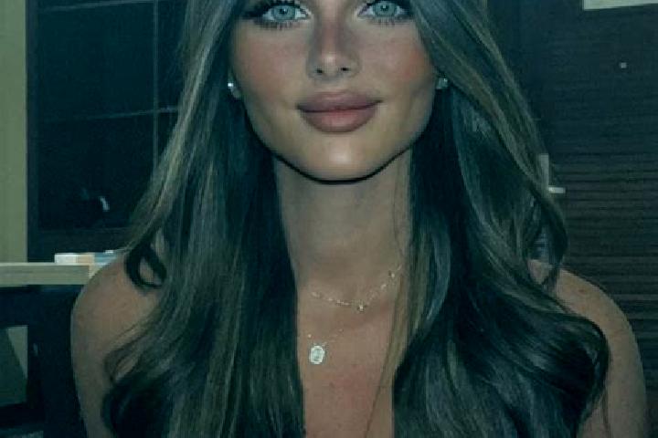 Ariana, 37, a brunette dark-eyed caribbean companion based in Bien Unido. Offering Travel Companion, Deep French Kissing, Dinner Date, BDSM. Available for in...