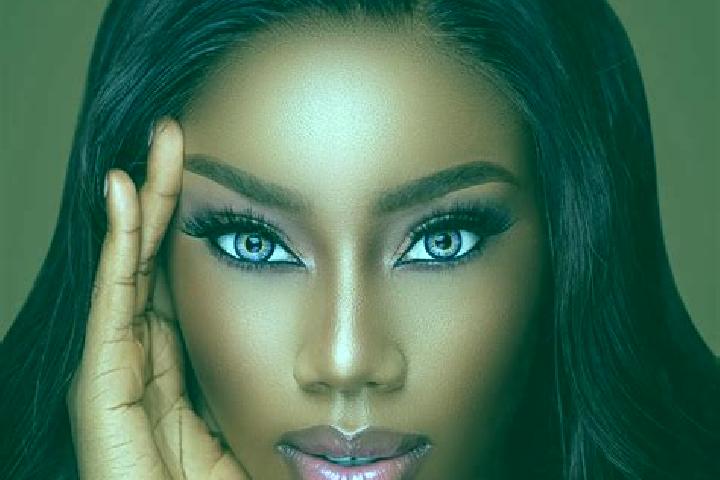 Ariana, 37, a chestnut blue-eyed ebony companion based in Kyo Kone East. Offering Tantra, Roleplay, Massage, Dinner Date, Domination. Available for incall an...