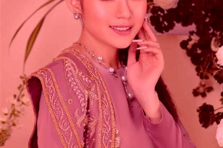 Ariana, 37 — Escort in Kyun Ka Lay, Myanmar