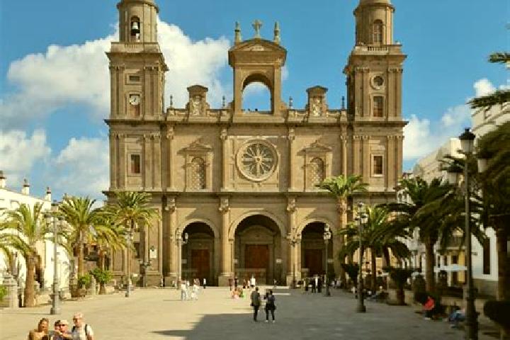 Ariana, 37 — Escort in Las Palmas, Mexico