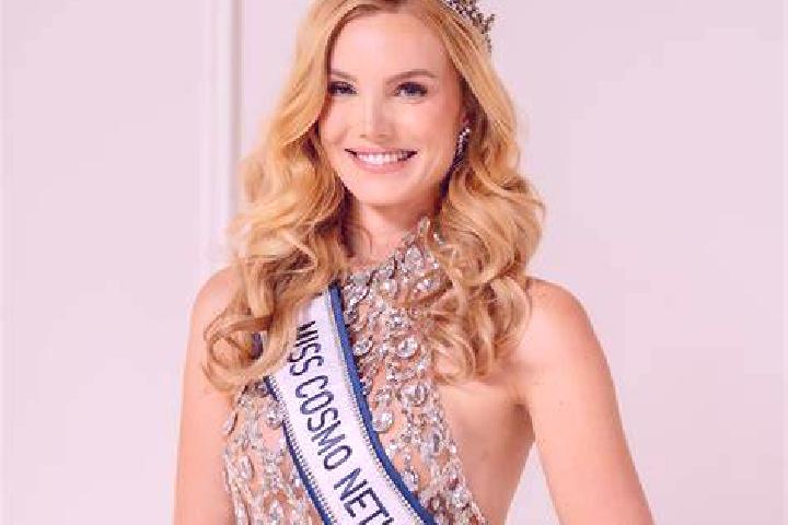 Ariana, 37 — Escort in Mook, Netherlands