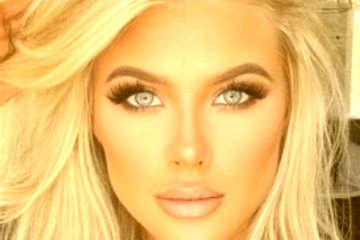 Ariana, 38, a platinum blonde green-eyed caucasian companion based in Schonermark. Offering Overnight, 69, Massage. Available for incall and outcall, overnig...