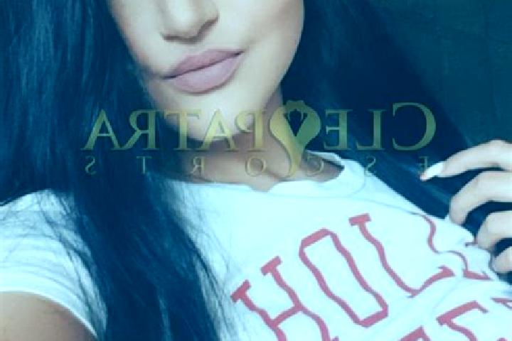 Ariana, 38, a red dark-eyed mediterranean companion based in Remontnoye. Offering A-Level, Dinner Date, Tantra, BDSM, GFE. Available for incall and outcall, ...