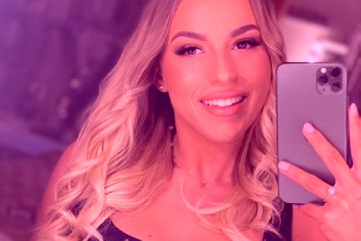 Ariana, 38 — Escort in Kecsked, Hungary