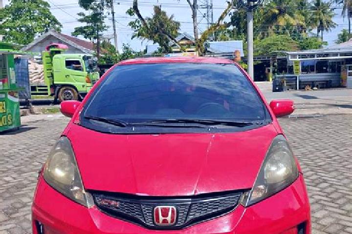 Ariana, 38 — Escort in Palakka, Indonesia