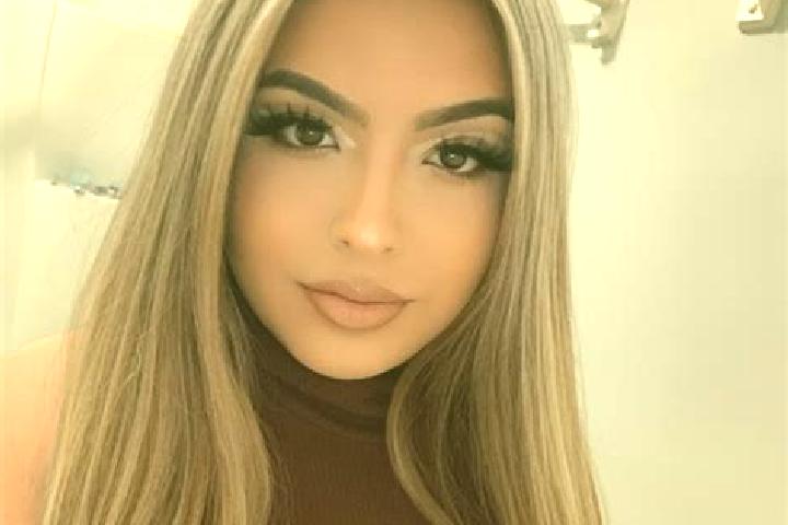 Ariana, 39, a blonde amber-eyed latina companion based in Befandriana. Offering Tantra, Couples, OWO, A-Level. Available for incall and outcall, day and even...
