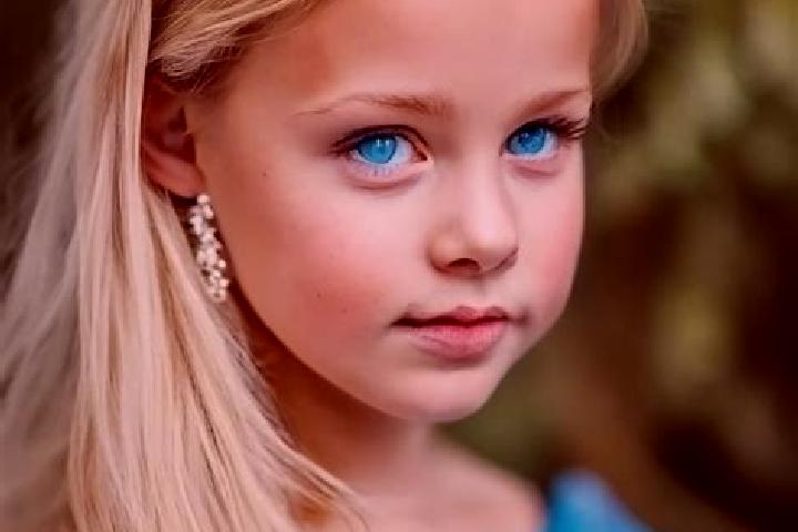 Ariana, 39, a blonde blue-eyed middle eastern companion based in Malka. Offering Travel Companion, GFE, OWO, Fetish. Available for incall and outcall, overni...