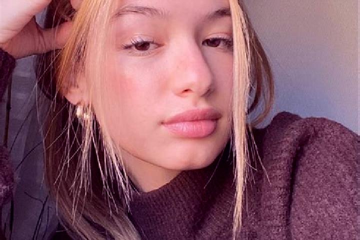 Ariana, 39, a blonde brown-eyed asian companion based in Kamiya. Offering Girlfriend Experience, Roleplay, Domination, 69. Available for incall and outcall, ...