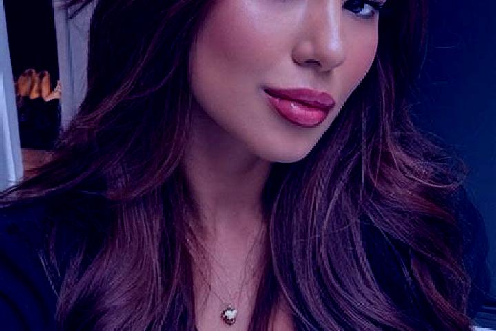Ariana, 39, a chestnut dark-eyed latina companion based in De Hagen. Offering GFE, BDSM, A-Level, OWO. Available for incall and outcall, day and evening dates.