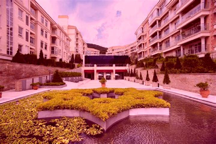 Ariana, 39 — Escort in Daejeon, South Korea