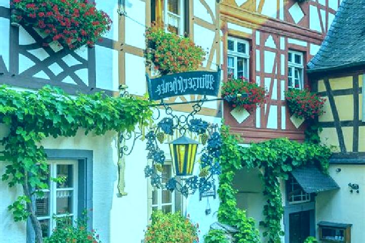 Ariana, 39 — Escort in Moenkloh, Germany