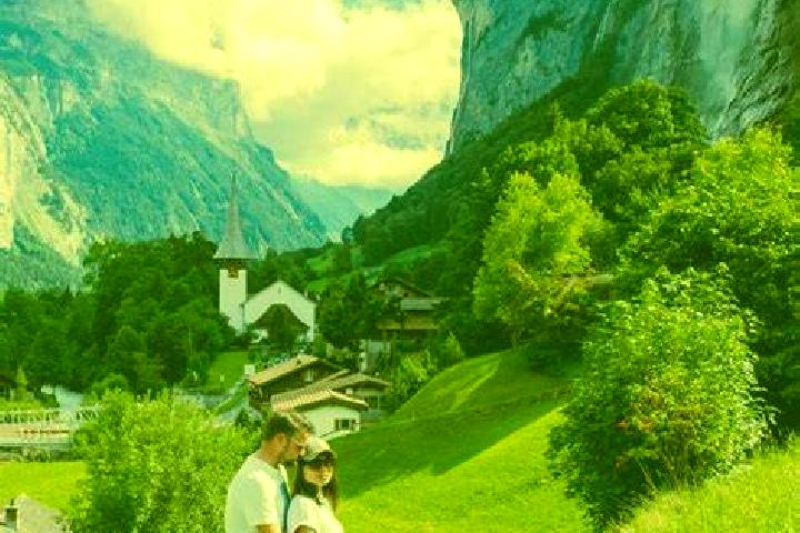 Ariana, 39 — Escort in Ruemikon, Switzerland