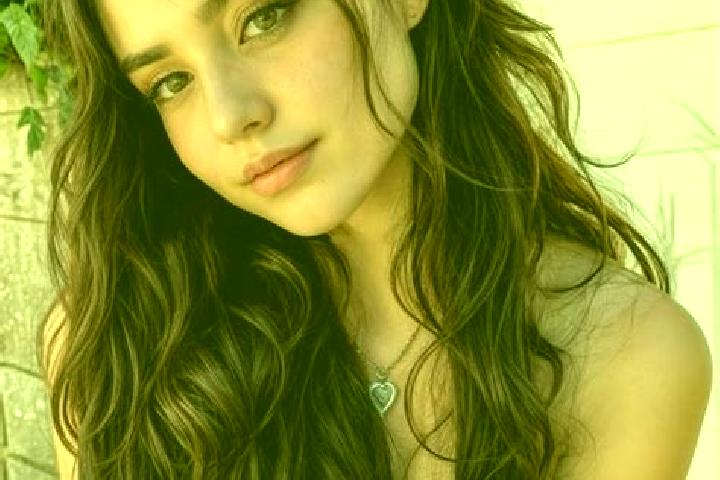 Aubrey, 20, a black hazel-eyed caribbean companion based in Brueheim. Offering Girlfriend Experience, Dinner Date, GFE, OWO, Party Girl. Available for incall...