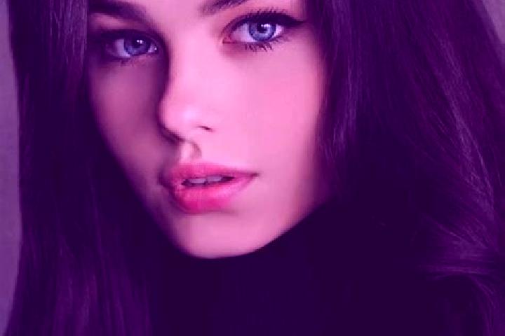 Aubrey, 20, a red blue-eyed slavic companion based in Randall. Offering Striptease, Party Girl, Couples. Available for incall and outcall, overnight bookings...