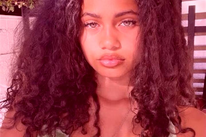 Aubrey, 20, a red green-eyed mixed companion based in Hoekerum. Offering Travel Companion, Domination, 69. Available for incall and outcall, overnight bookin...