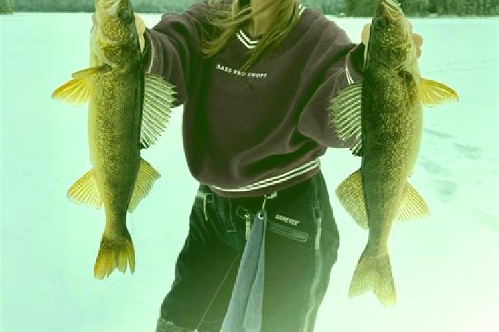 Aubrey, 20 — Escort in Atikokan, Canada
