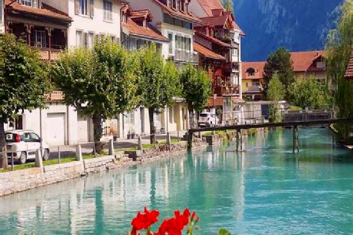 Aubrey, 20 — Escort in Termen, Switzerland