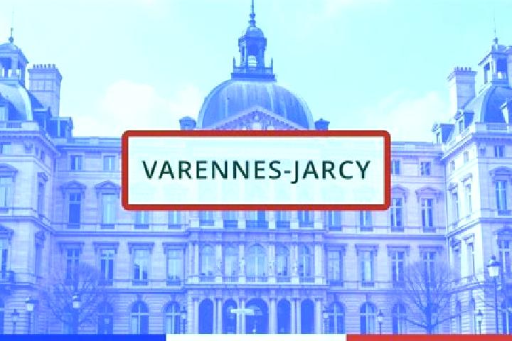 Aubrey, 20 — Escort in Varennes-Jarcy, France