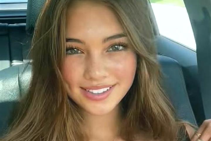 Aubrey, 21, a brunette grey-eyed mixed companion based in Neves. Offering CIM, Domination, Deep French Kissing, Girlfriend Experience, A-Level. Available for...