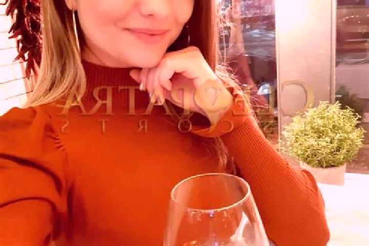 Aubrey, 21, a dark blonde amber-eyed indian companion based in Bindo. Offering Girlfriend Experience, Dinner Date, OWO, GFE, Prostate Massage. Available for ...