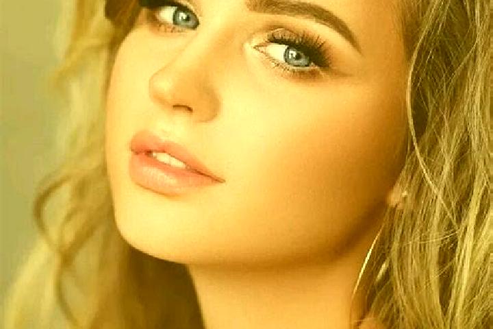 Aubrey, 21, a dark blonde blue-eyed caribbean companion based in Channay-sur-Lathan. Offering Erotic Massage, Overnight, GFE, A-Level. Available for incall a...