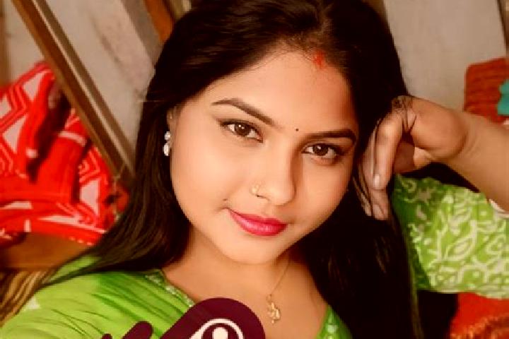 Aubrey, 21 — Escort in Gobardanga, India