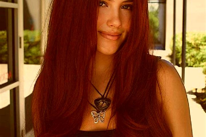 Aubrey, 22, a auburn dark-eyed mixed companion based in Voyevodske. Offering Duos, Erotic Massage, BDSM. Available for incall and outcall, overnight bookings...