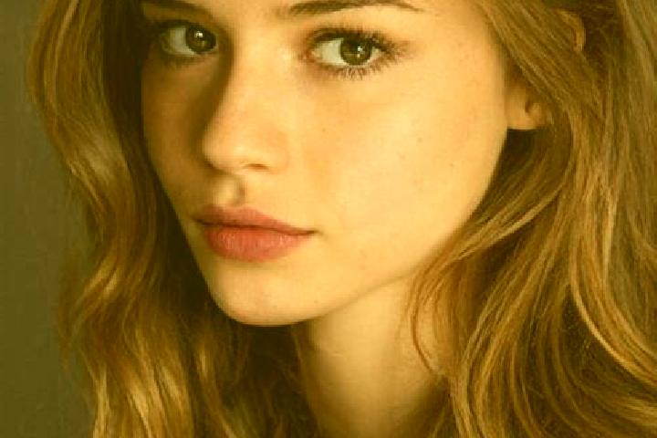 Aubrey, 22, a auburn hazel-eyed european companion based in Bella Union. Offering Party Girl, A-Level, Travel Companion, Prostate Massage. Available for inca...
