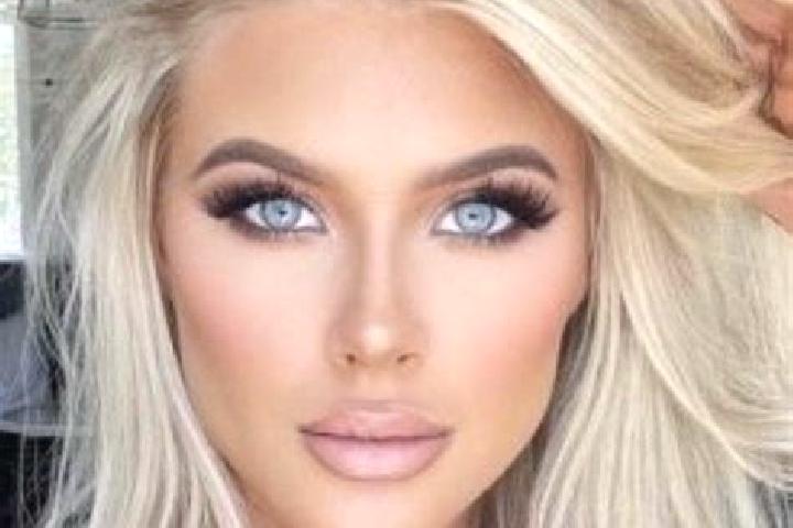 Aubrey, 22, a platinum blonde amber-eyed asian companion based in Saint Sampson. Offering A-Level, Roleplay, Overnight. Available for incall and outcall, ove...